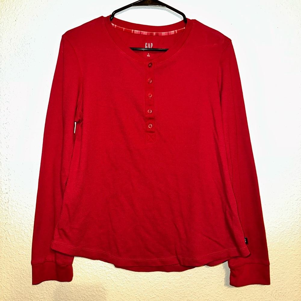 GAP Vibrant Red Textured Top
